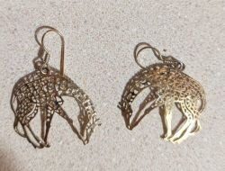Wild Bryde Giraffe Earrings Full-Body, Naturalistic, Species Photo - Unofficial Wild Bryde Collector's Guide