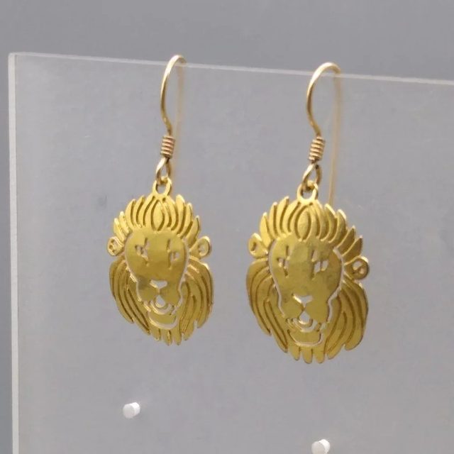 Wild Bryde Lion Earrings, Posts Face Only, Whimsical - Unofficial Wild Bryde Collector's Guide