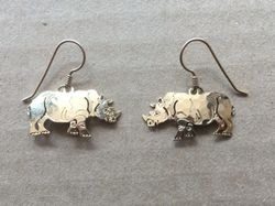 Wild Bryde Rhino Earrings Full-Body, Naturalistic - Unofficial Wild Bryde Collector's Guide