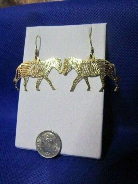 Wild Bryde Zebra Earrings Full-Body - Unofficial Wild Bryde Collector's Guide
