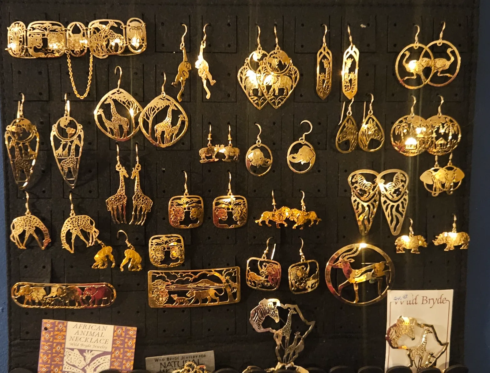 How to Start Collecting Costume Jewelry