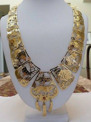 Illustrative Wild Bryde North American Mammals style jewelry